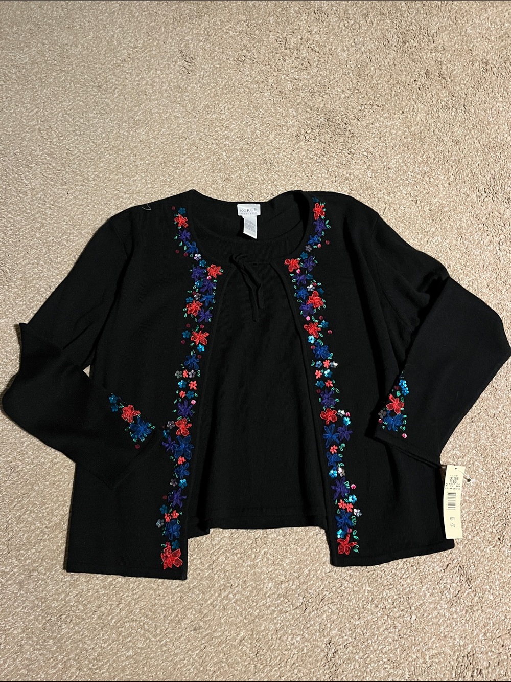 Black Embroidered Floral Women's Sweater Set petite large NWT